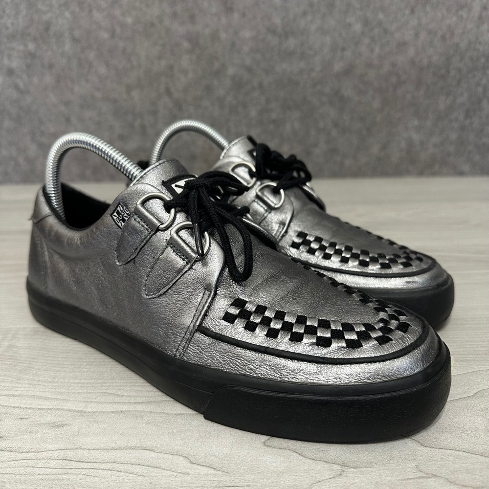 T.U.K. VLK D-Ring Sneakers Men's 6 Womens 8 Silver Metallic Creeper Goth